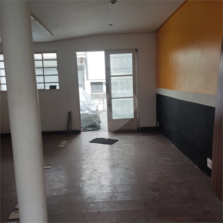 Sobrado à venda ou para alugar com 2 quartos, sendo 1 suíte, em Parada Inglesa, São Paulo, SP