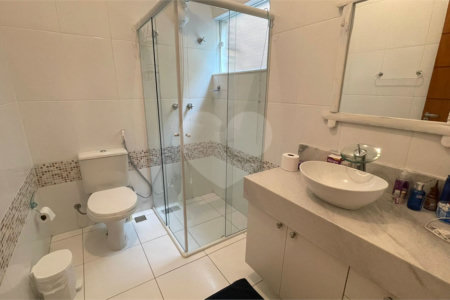 Casa de Vila à venda com 3 suítes em Jardim Paulista, Atibaia, SP