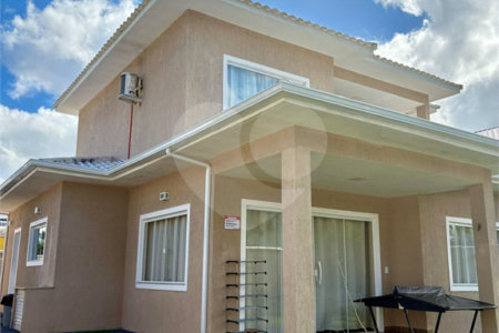 Casa à venda com 4 suítes em Caravelas, Armação dos Búzios, RJ