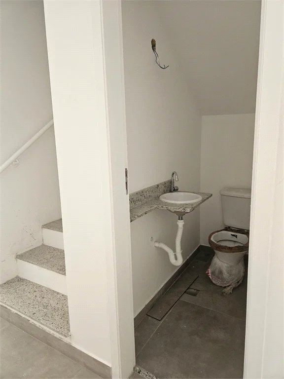 Casa à venda com 2 suítes em Jardim Pinheiros, São Paulo, SP