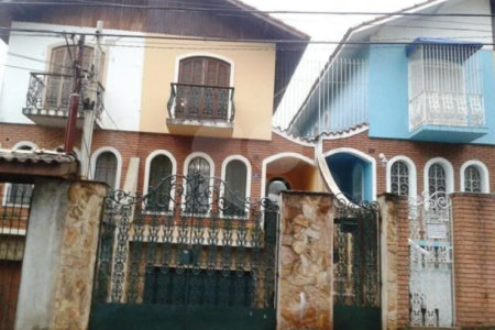 Sobrado à venda com 3 quartos, sendo 1 suíte, em Vila Gustavo, São Paulo, SP
