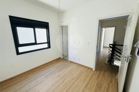 Casa à venda ou para alugar com 3 suítes no condomínio Mont Blanc Village, Vinhedo - SP