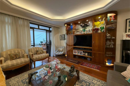 Apartamento à venda com 3 quartos, sendo 2 suítes, em Tijuca, Rio de Janeiro, RJ