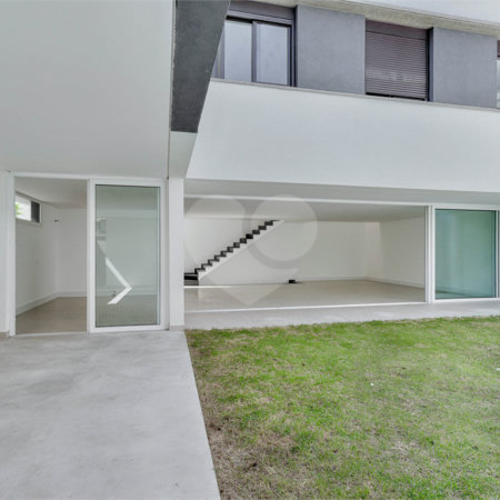 Casa à venda com 4 suítes no condomínio Edifício Jade, São Paulo - SP