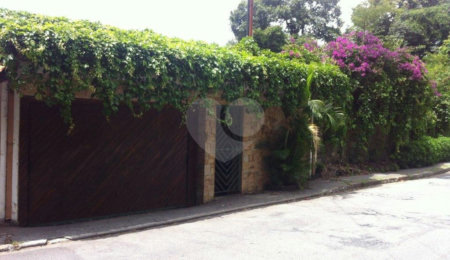 Casa à venda com 3 quartos, sendo 1 suíte,  em Tremembé, São Paulo, SP