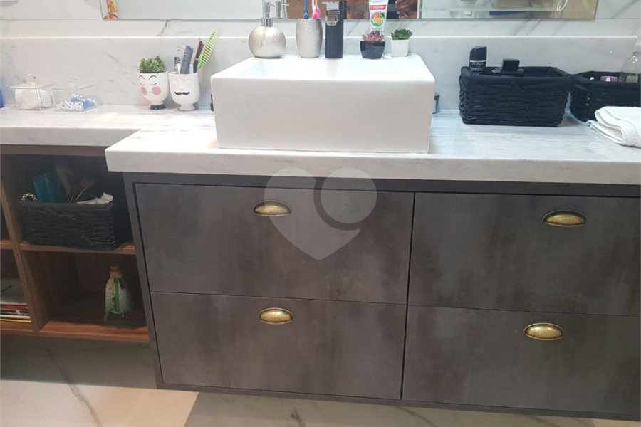 Flat à venda com 1 suíte em Santana, São Paulo, SP
