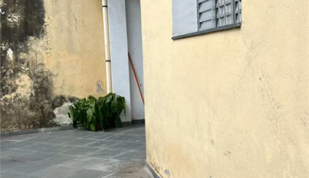 Casa Térrea à venda com 3 quartos em Jardim Dom José, São Paulo, SP