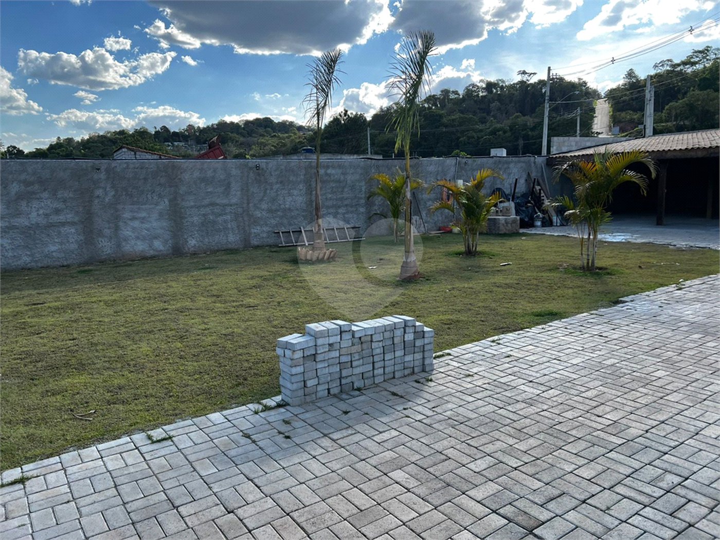 Chácara à venda com 6 quartos, sendo 1 suíte, em Jardim Estância Brasil, Atibaia, SP