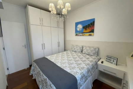 Apartamento 3 dormitórios com 2 suítes, 2 vagas demarcadas, no Embaré, Santos