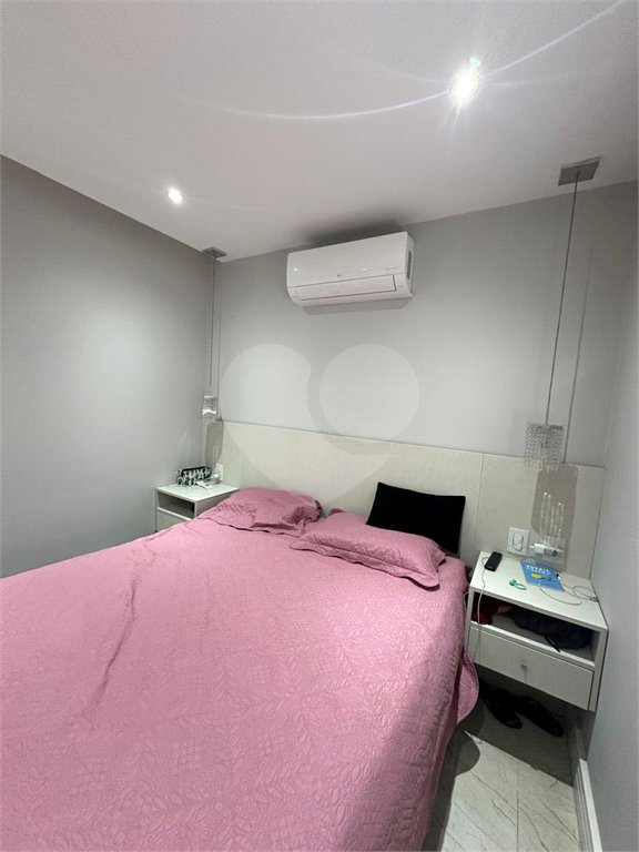 Apartamento à venda com 2 quartos, sendo 1 suíte,  em Vila Leonor, São Paulo, SP