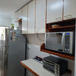 Apartamento à venda com 2 quartos em Parque Maria Domitila, São Paulo, SP