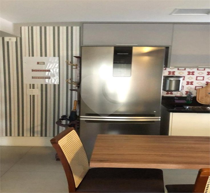 Apartamento à venda com 2 quartos, sendo 1 suíte, em Moema, São Paulo, SP