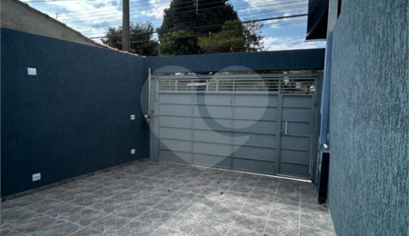 Casa para alugar com 2 quartos, sendo 1 suíte,  em Cidade Nova Arujá, Arujá, SP