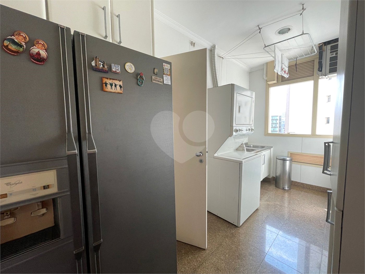 Apartamento à venda com 3 suítes em Campo Belo, São Paulo, SP