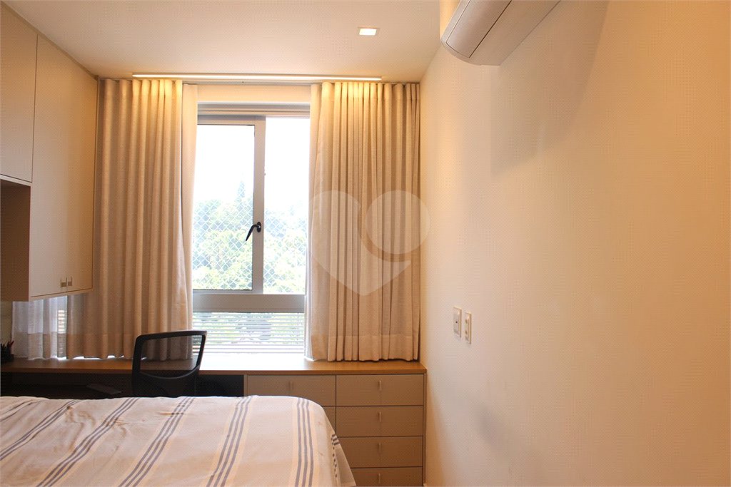 Apartamento à venda com 3 quartos, sendo 1 suíte,  em Botafogo, Rio de Janeiro, RJ