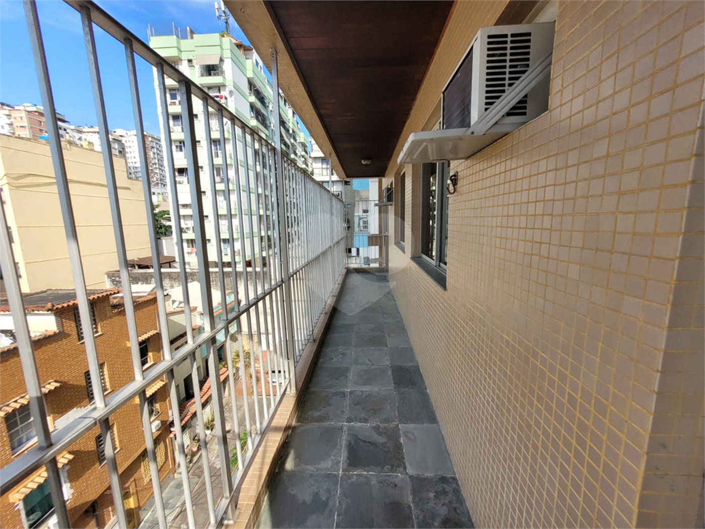 Apartamento à venda com 3 quartos, sendo 1 suíte,  em Tijuca, Rio de Janeiro, RJ