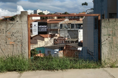 Casa à venda com 2 quartos em Vila Barão, Sorocaba, SP