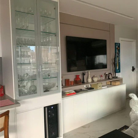 Apartamento para alugar com 3 quartos, sendo 2 suítes, em Jardim das Acácias, São Paulo, SP