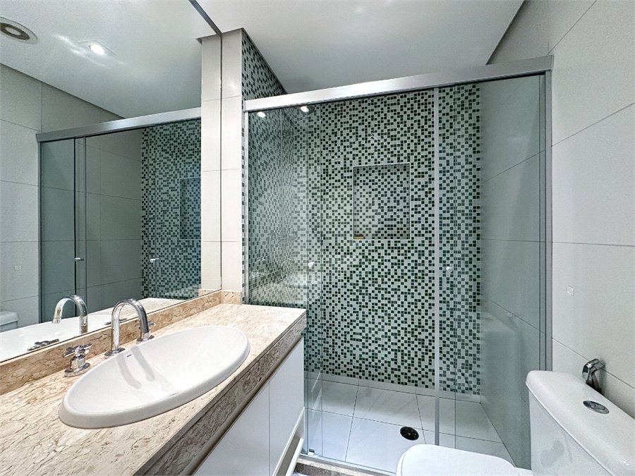 Casa à venda com 4 suítes no condomínio Quadra Real Campo Belo, São Paulo - SP