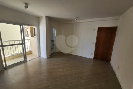 Apartamento à venda com 3 quartos, sendo 1 suíte,  no Centro, São Bernardo do Campo, SP