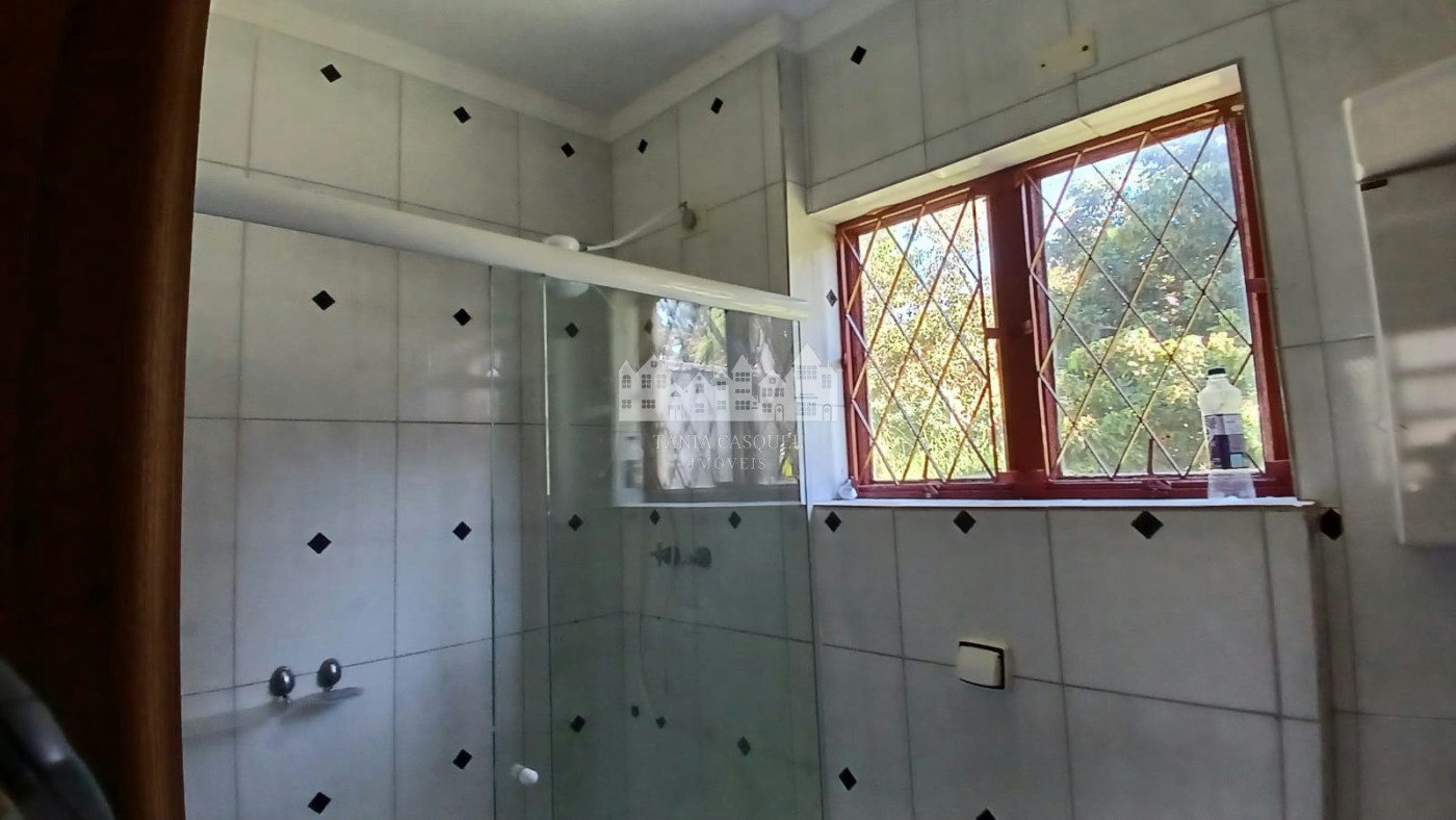 Chácara à venda com 3 quartos, sendo 1 suíte,  em Vila Dom Pedro, Atibaia, SP
