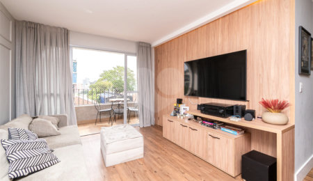 Apartamento à venda com 3 quartos, sendo 1 suíte,  em Vila Madalena, São Paulo, SP