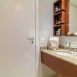 Apartamento à venda com 4 quartos, sendo 1 suíte, em Jardim Marajoara, São Paulo, SP