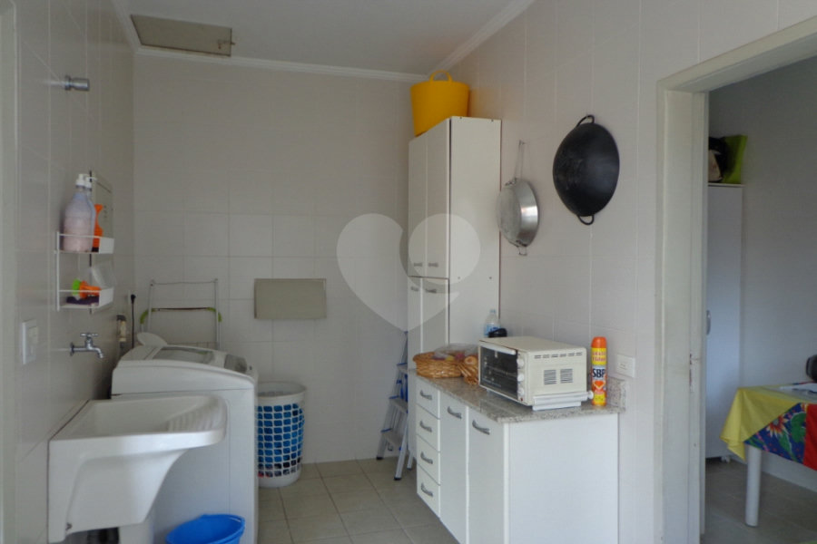 Sobrado à venda com 4 quartos, sendo 2 suítes, em Jardim São Bento, São Paulo, SP