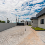 Casa térrea à venda com 3 quartos, sendo 1 suíte, no condomínio Flores da Usina, Atibaia - SP
