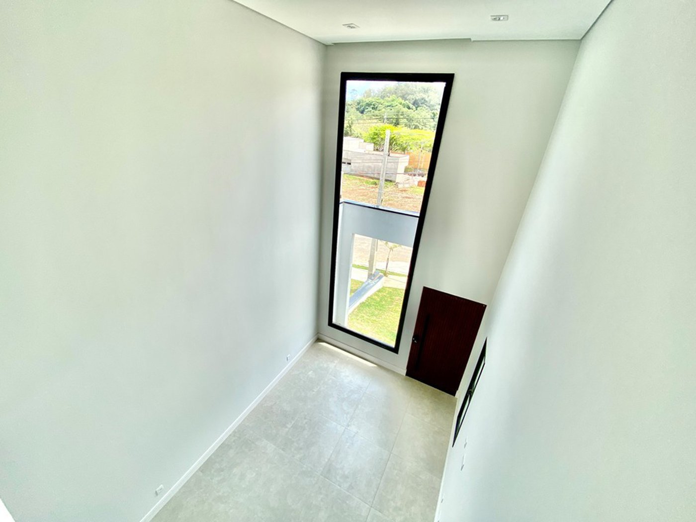 Casa à venda com 3 quartos, sendo 3 suítes, no condomínio Vila Giardino, Jundiaí - SP