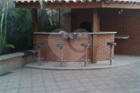 Sobrado à venda com 4 quartos, sendo 3 suítes, em Jardim São Bento, São Paulo, SP