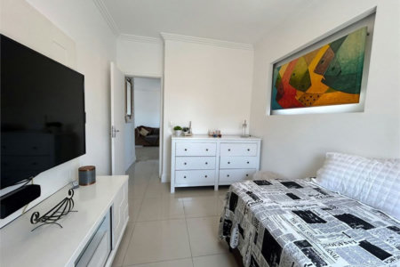 Apartamento com 3 dormitórios à venda, 110 m² por R$ 950.000,00 - Campo Grande - Santos/SP