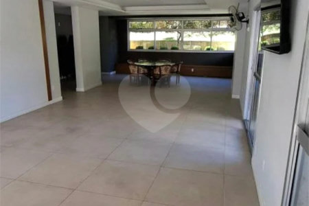 Apartamento à venda com 2 quartos em Vila Constança, São Paulo, SP