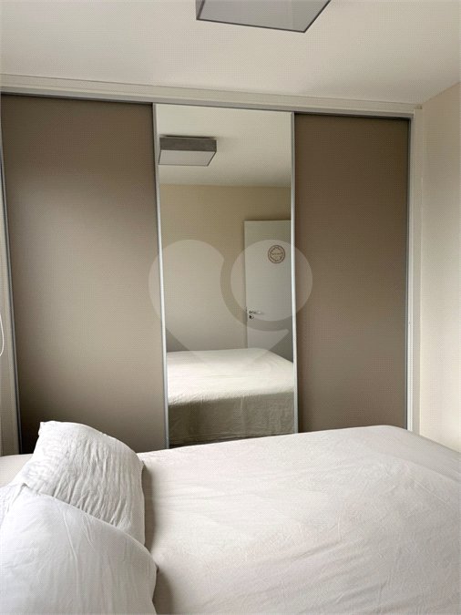 Apartamento à venda com 2 quartos em Parque Industrial Tomas Edson, São Paulo, SP