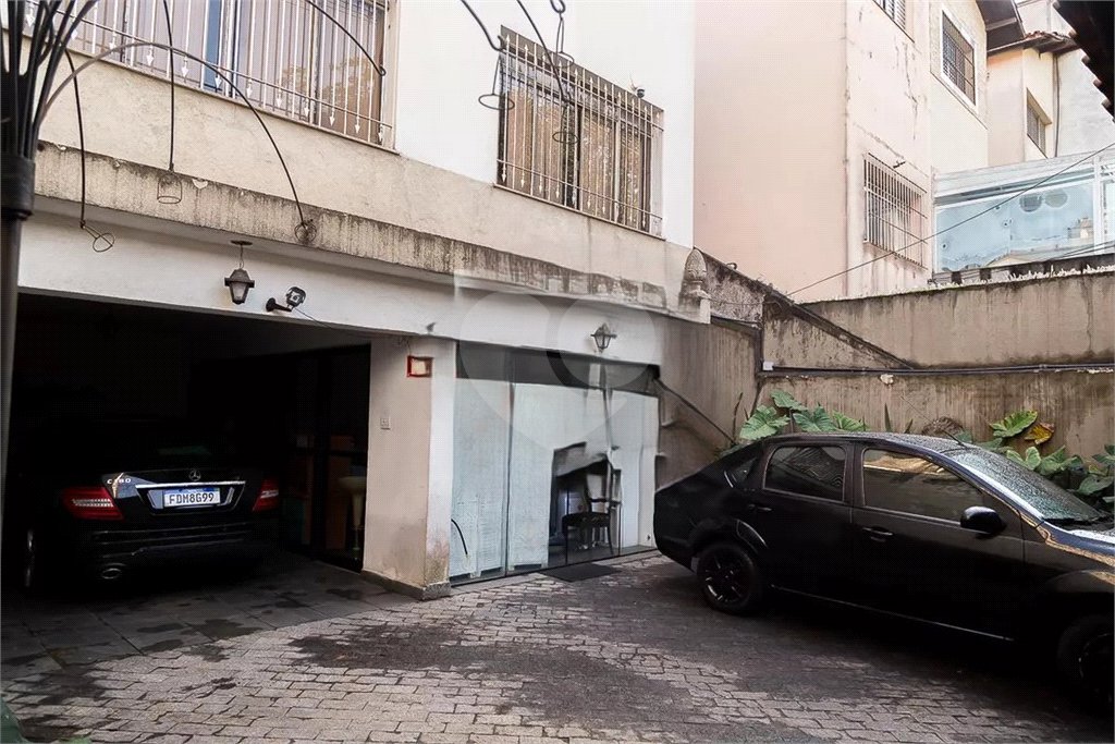 Casa à venda com 6 quartos, sendo 5 suítes,  em Vila do Encontro, São Paulo, SP