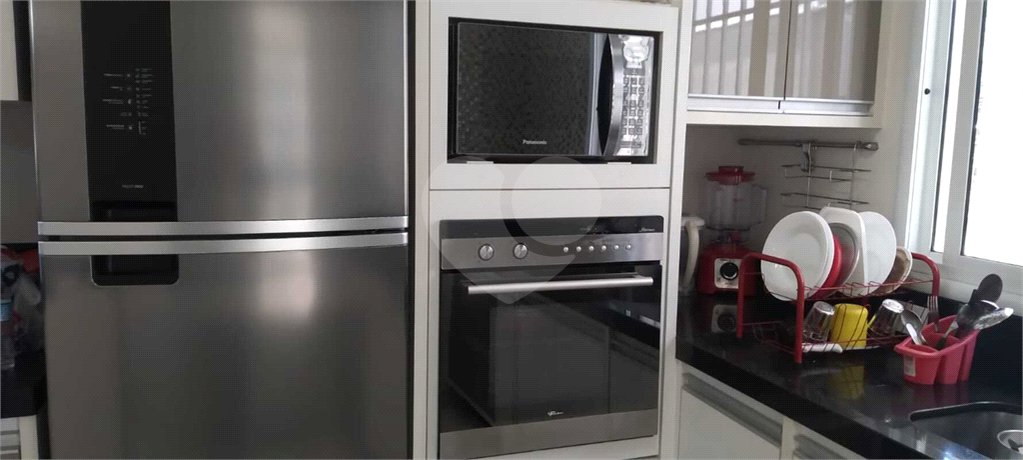 Casa à venda com 3 quartos, sendo 1 suíte, em Santa Cândida, Vinhedo, SP