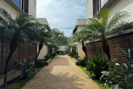 Casa à venda com 4 quartos, sendo 3 suítes, no condomínio Tao, São Paulo - SP