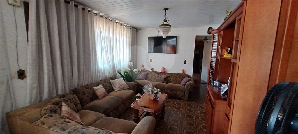 Casa à venda com 3 quartos, sendo 1 suíte, em Parque Edu Chaves, São Paulo, SP