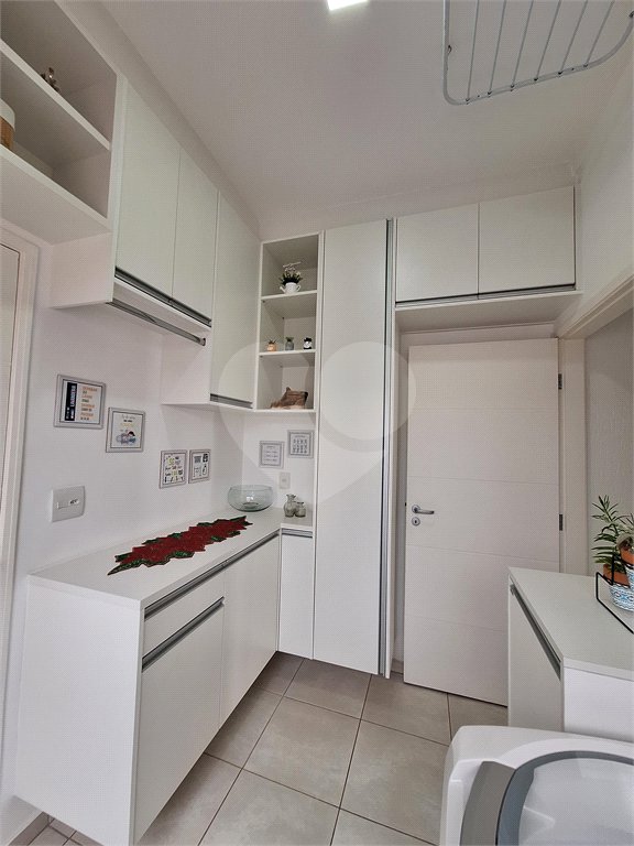 Casa à venda com 3 suítes no condomínio Residencial Villa Di Treviso, Vinhedo - SP