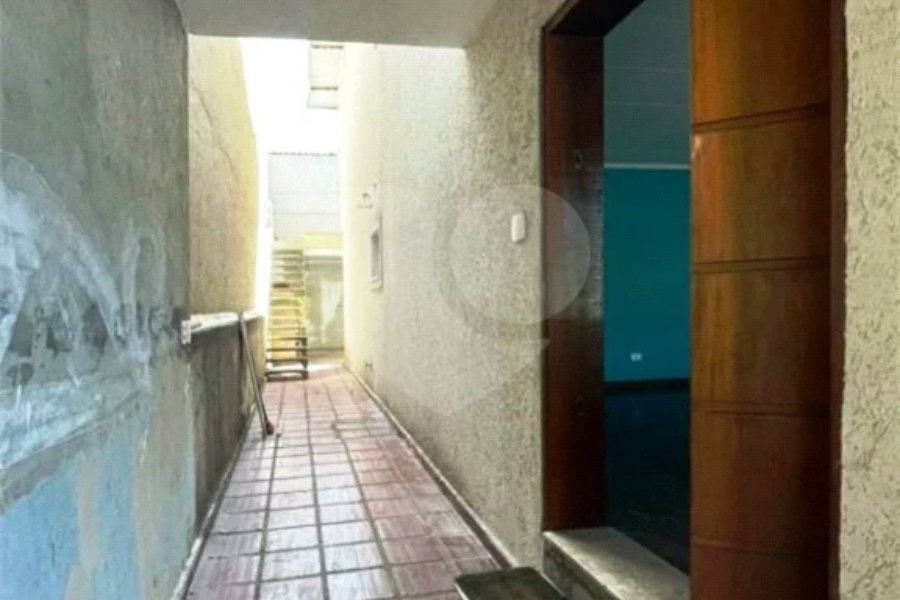 Sobrado à venda com 3 quartos, sendo 1 suíte, em Jardim Rosa de Franca, Guarulhos, SP