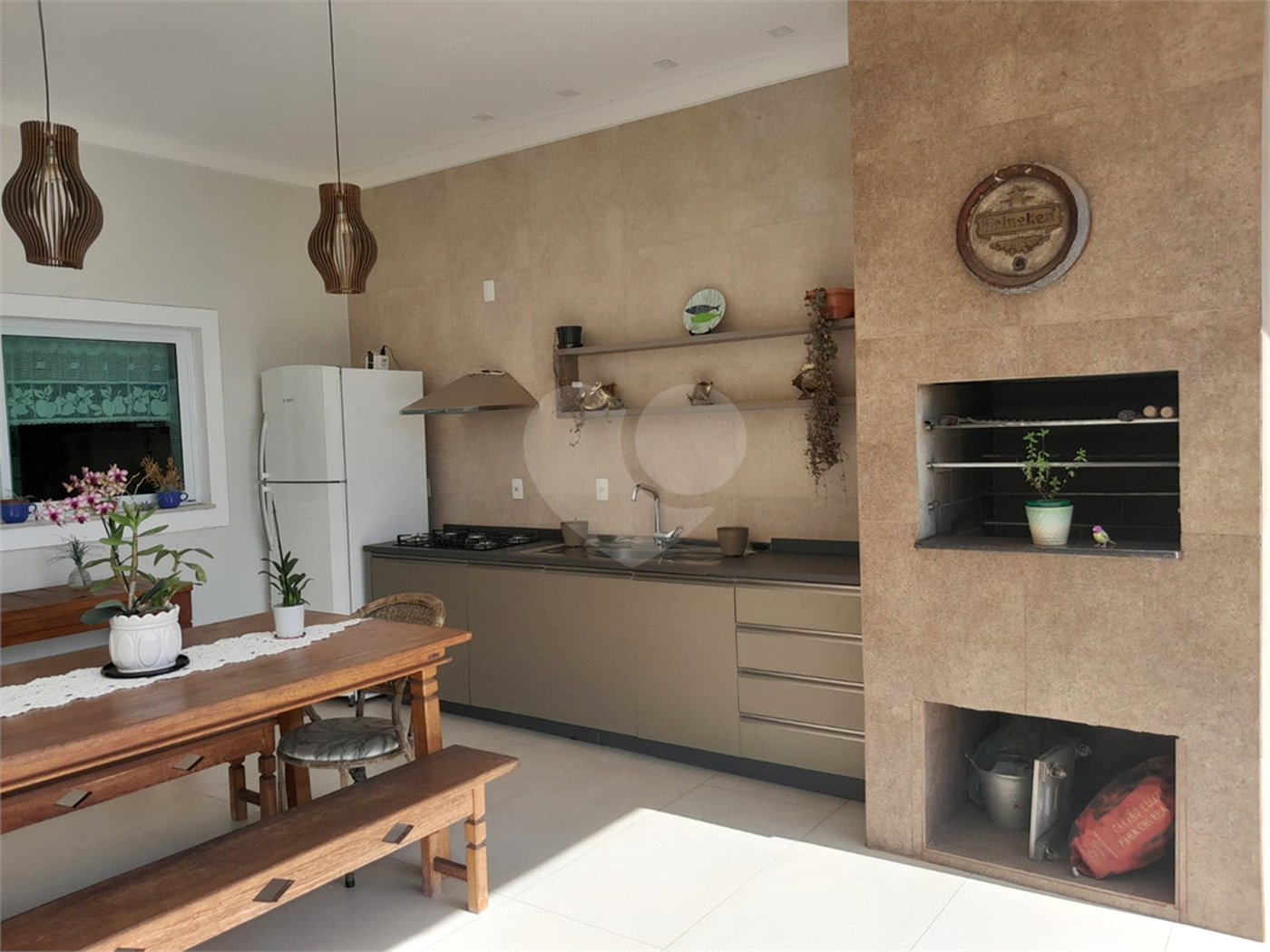 Casa à venda com 3 suítes no condomínio Village Ipanema 1, Araçoiaba da Serra - SP