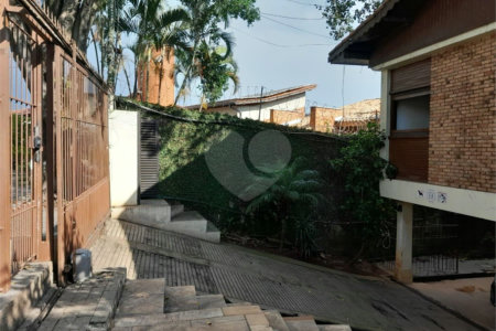 Casa à venda com 6 quartos, sendo 3 suítes, em Rolinópolis, São Paulo, SP