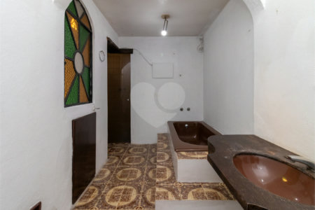 Casa Térrea à venda com 1 quarto em Pinheiros, São Paulo, SP