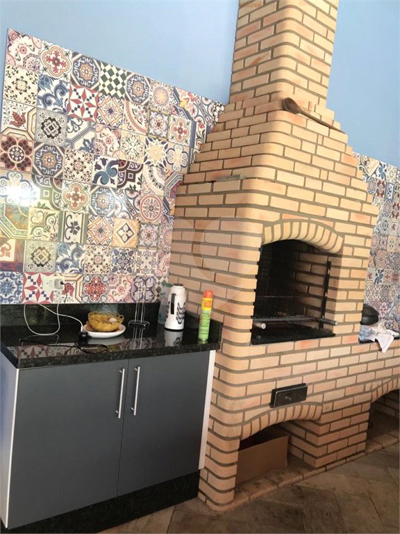 Chácara à venda com 3 quartos, sendo 1 suíte, no Centro, Araçoiaba da Serra, SP