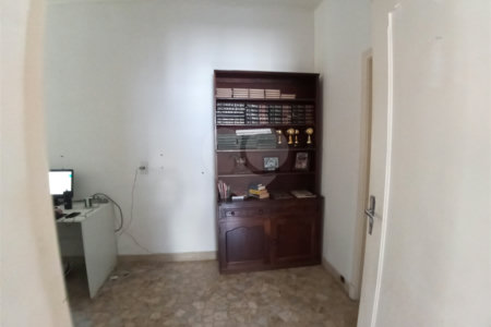 Casa à venda com 4 quartos, sendo 2 suítes, em Jardim São Paulo(zona Norte), São Paulo, SP