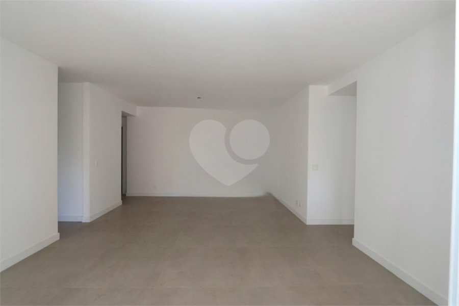 Apartamento à venda com 2 quartos em Morumbi, São Paulo, SP
