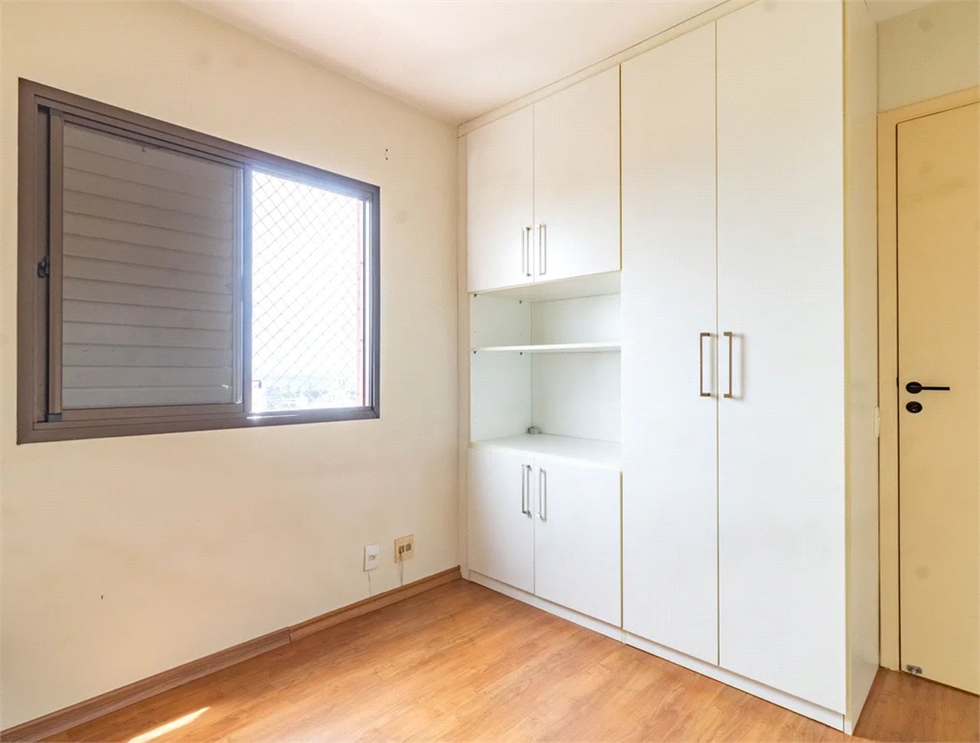 Apartamento à venda com 3 quartos, sendo 1 suíte, em Sumarezinho, São Paulo, SP