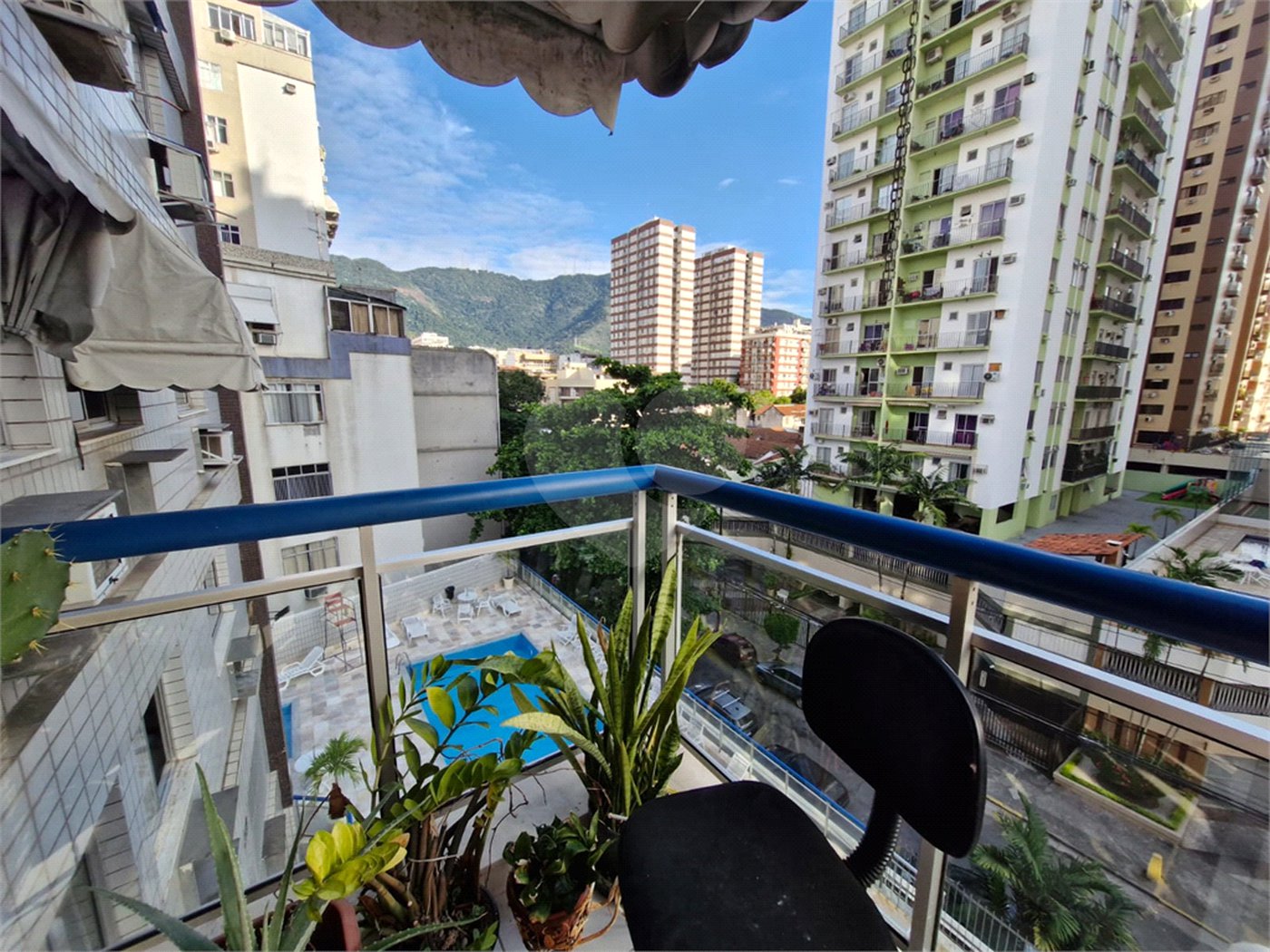 Apartamento à venda com 3 quartos, sendo 1 suíte,  em Vila Isabel, Rio de Janeiro, RJ