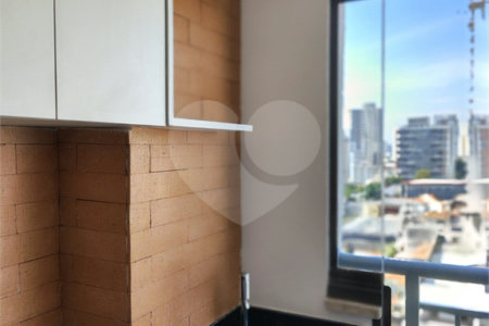 Apartamento Mobiliado 2 Suítes - 72 mts² - Ar Condicionado - 1 vaga - 400 do Metrô Alto do Ipiranga