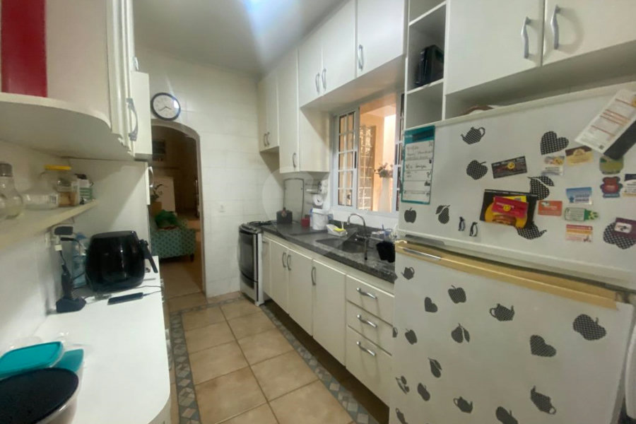 Casa à venda com 4 quartos, sendo 2 suítes, em Parada Inglesa, São Paulo, SP